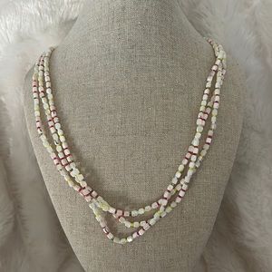 New Ann Taylor LOFT Pearlized Necklace.